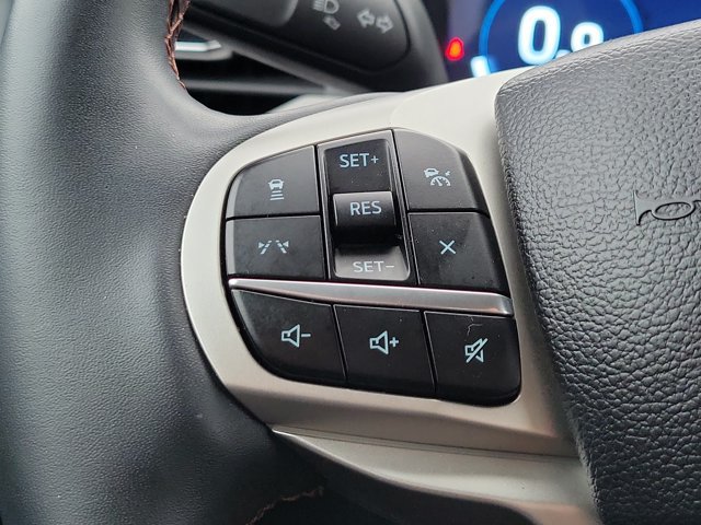 Certified 2025 Ford Explorer Active AWD/4WD image 14