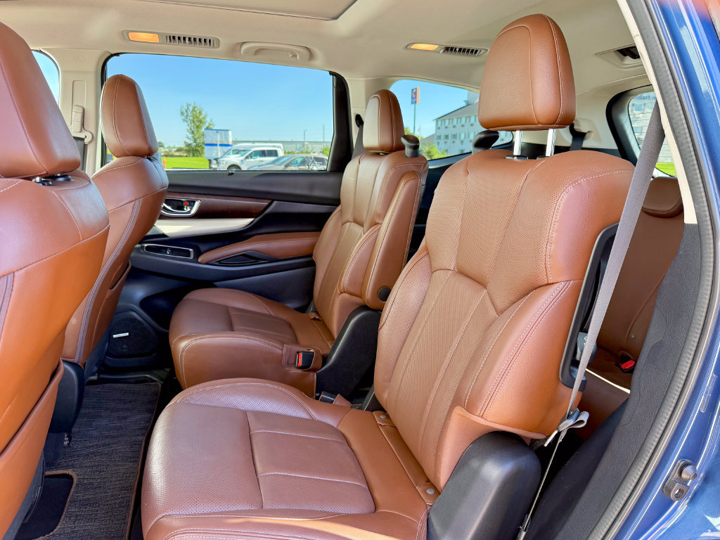 Used 2019 Subaru Ascent Touring AWD/4WD image 12