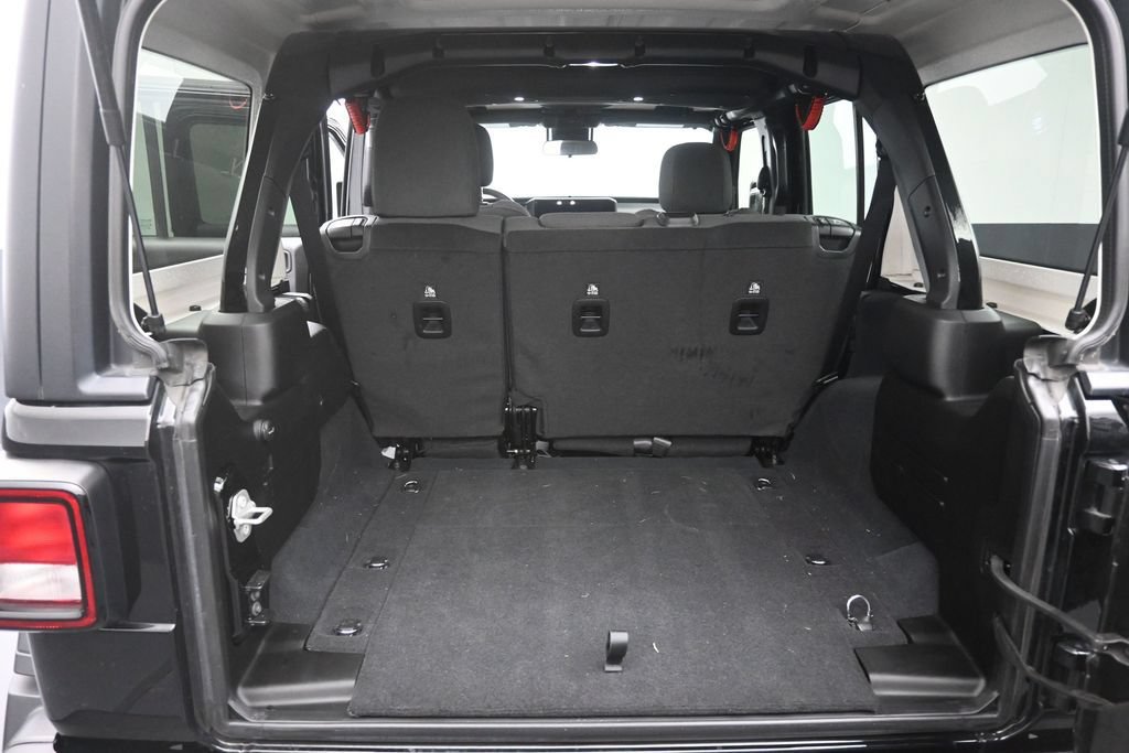 Used 2024 Jeep Wrangler Unlimited Sport AWD/4WD image 23