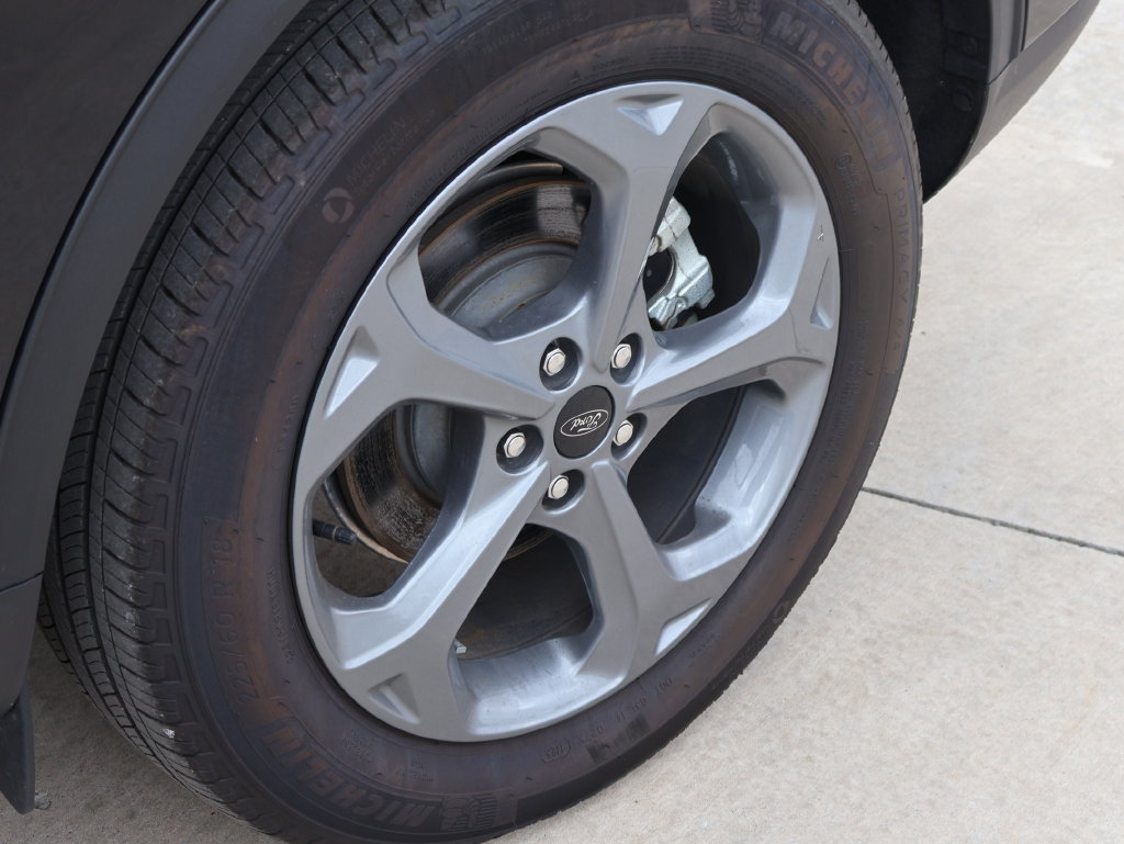 Certified 2025 Ford Escape ST-Line AWD/4WD image 39