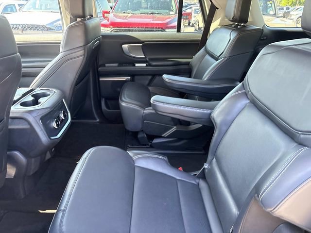 Certified 2025 Ford Expedition Platinum AWD/4WD image 18