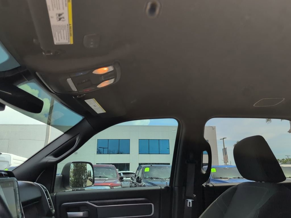 Used 2022 RAM 2500 Big Horn w/ Level C Equiment Group image 10