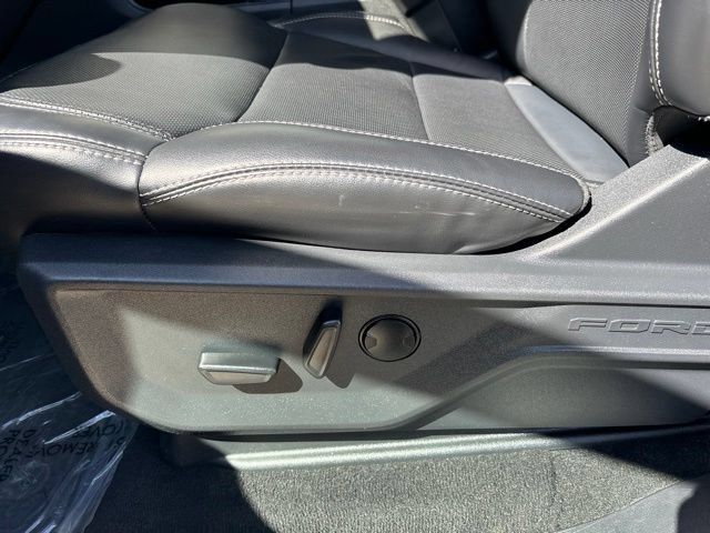 Certified 2025 Ford Expedition Platinum AWD/4WD image 16