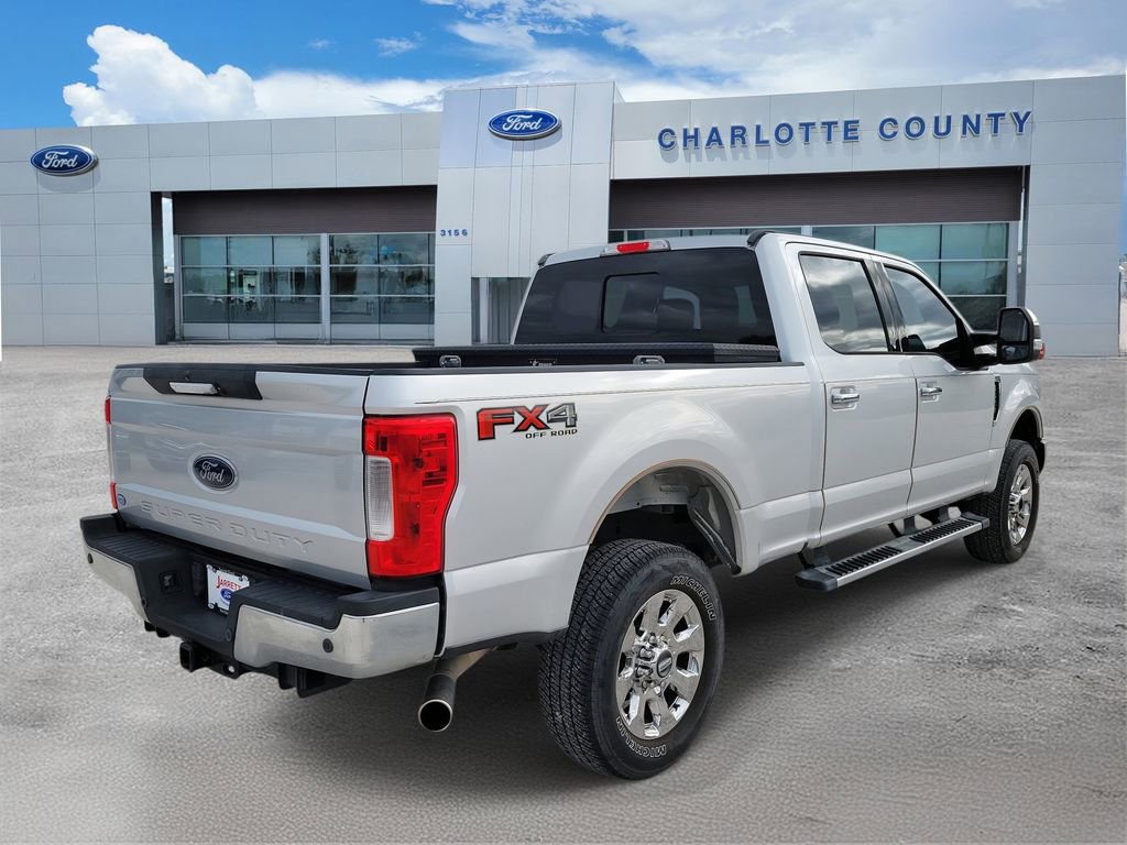 Certified 2019 Ford F250 Lariat w/ Chrome Package image 5