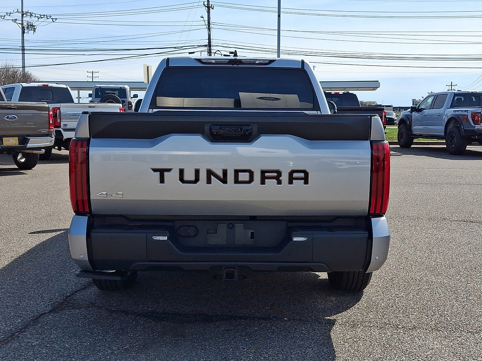 Used 2023 Toyota Tundra SR5 w/ SR5 Premium Package image 6