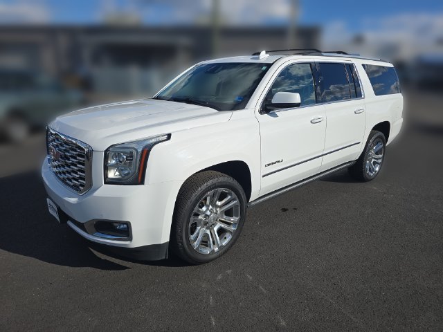 Used 2020 GMC Yukon XL Denali w/ Open Road Package AWD/4WD image 1