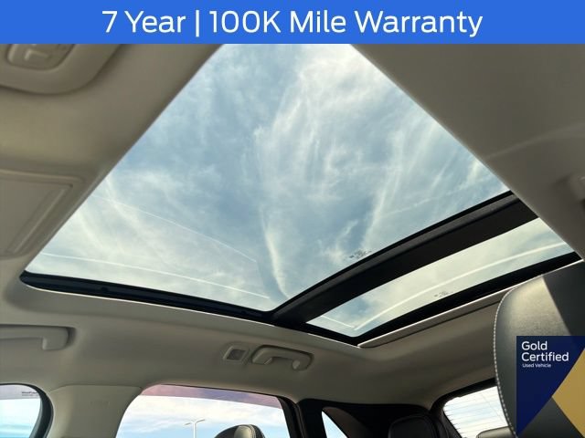 Certified 2021 Ford Escape Titanium AWD/4WD image 44