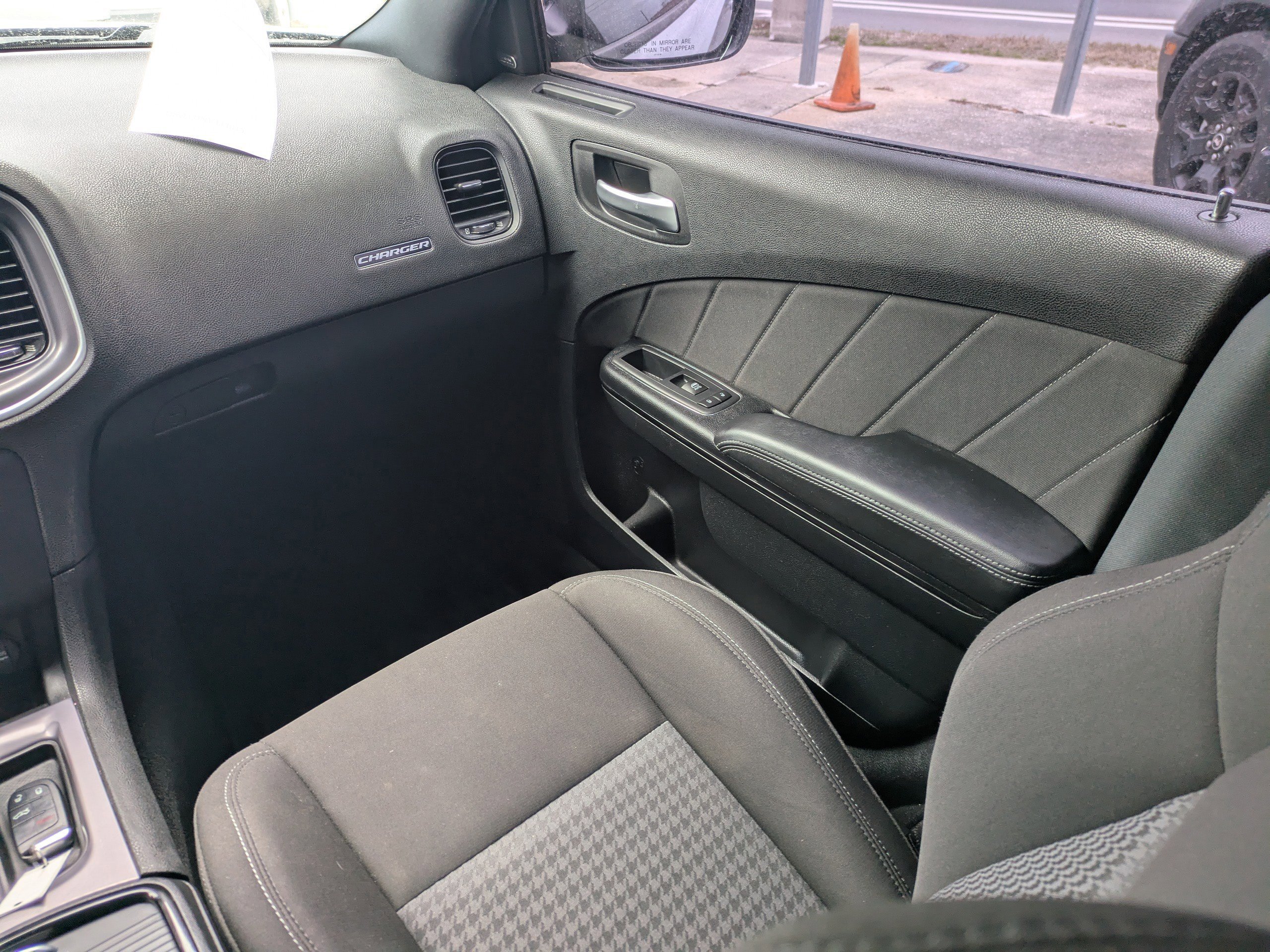 Used 2020 Dodge Charger R/T w/ Blacktop Package image 18