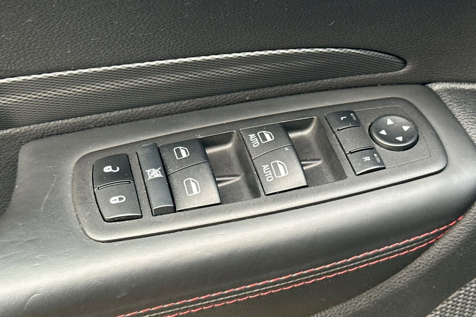 Used 2024 Dodge Durango GT image 13