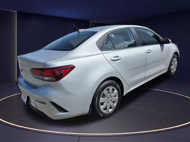 Used 2022 Kia Rio LX FWD image 3