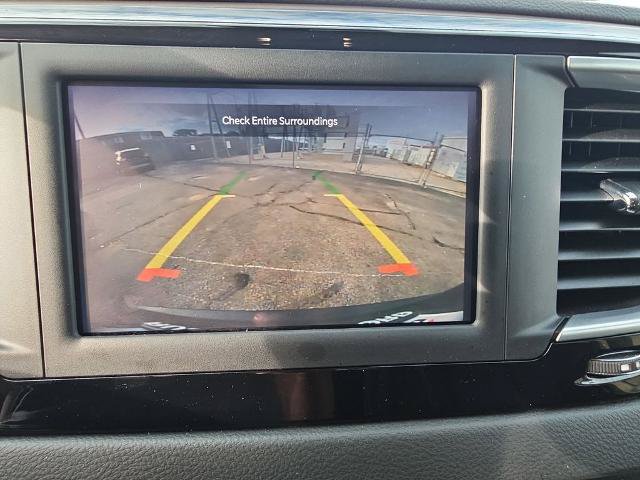 Used 2024 Chrysler Voyager LX FWD image 23