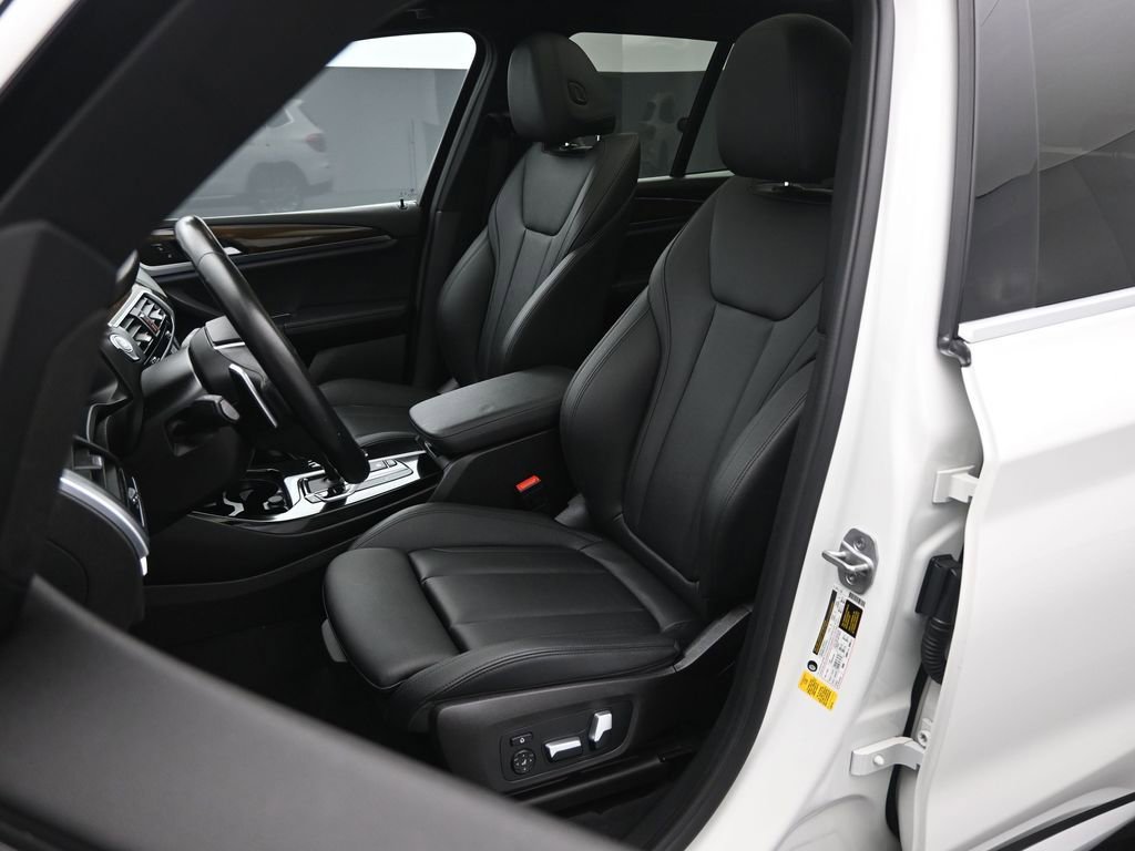 Used 2021 BMW X3 sDrive30i w/ Convenience Package image 9