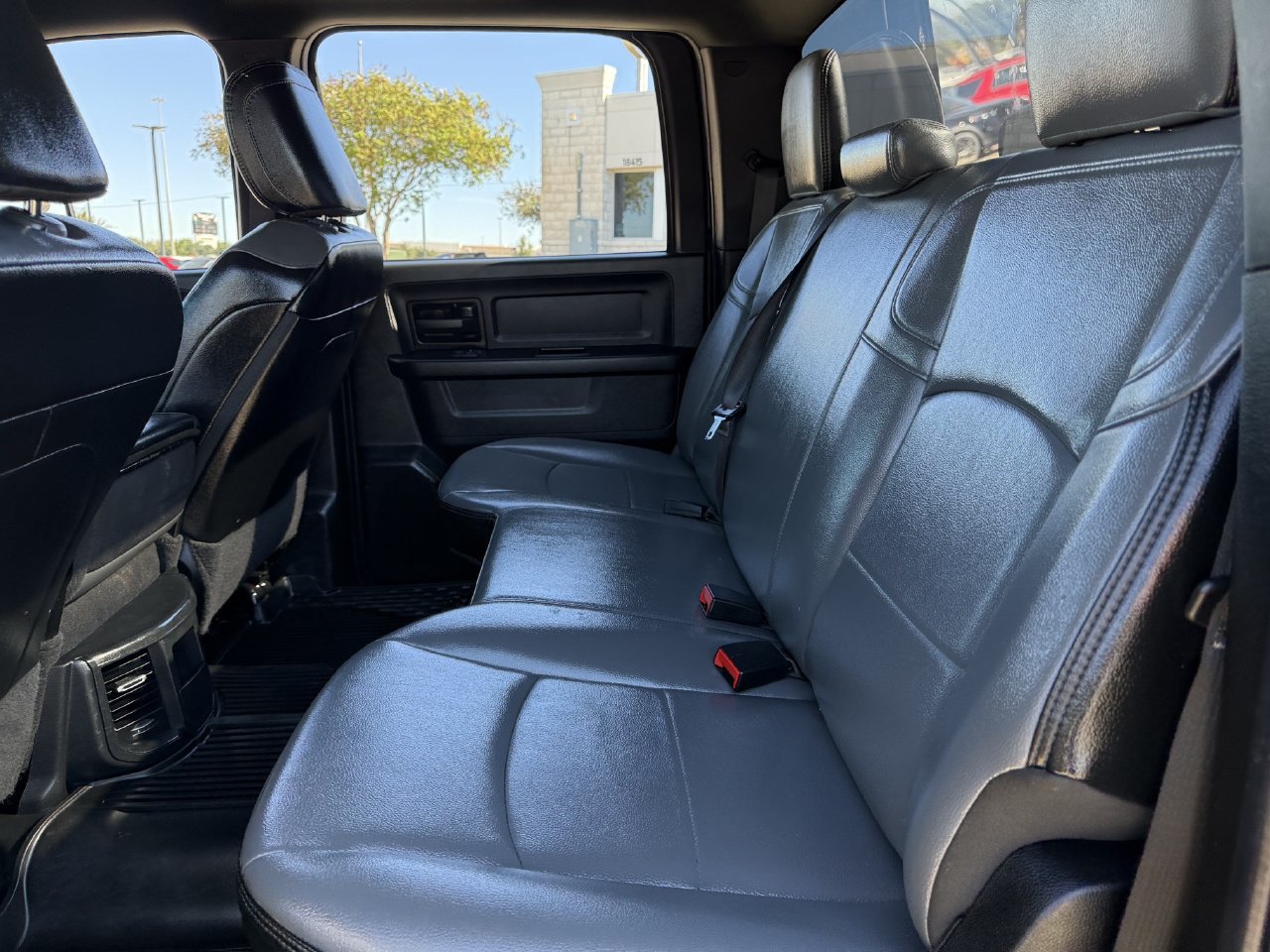 Used 2024 RAM 3500 Tradesman w/ Chrome Appearance Group AWD/4WD image 25
