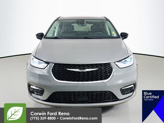 Used 2024 Chrysler Pacifica Touring-L AWD/4WD video 2
