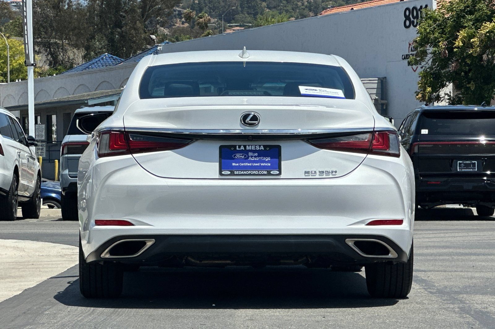 Used 2022 Lexus ES 350 w/ Accessory Package 2 FWD image 4