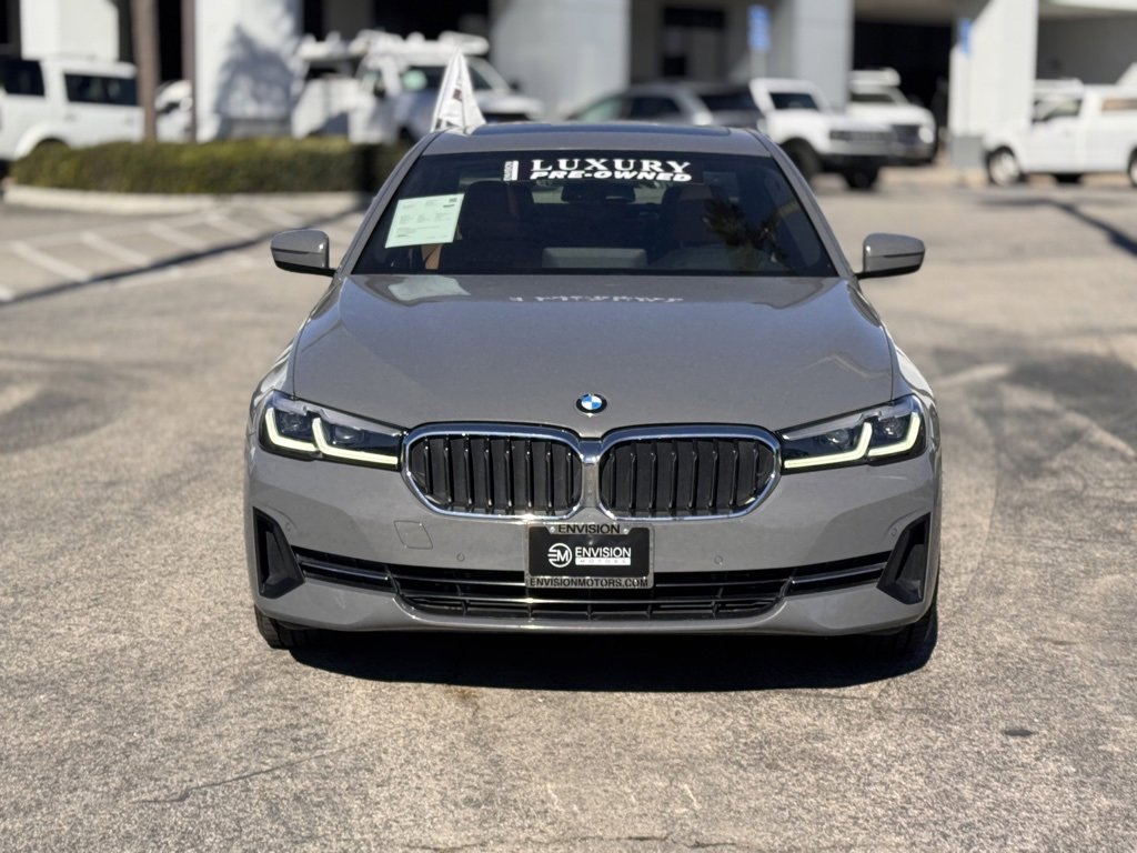 Used 2022 BMW 530i w/ Premium Package image 6