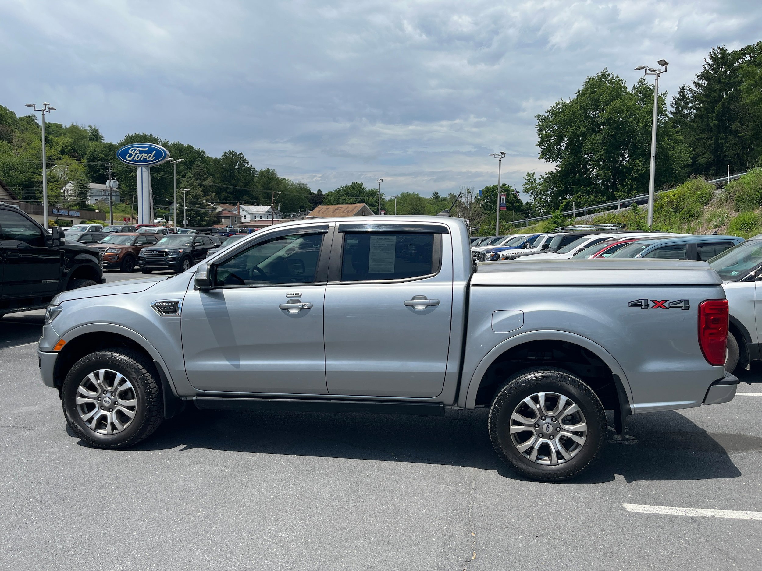 Certified 2023 Ford Ranger Lariat w/ Trailer Tow Package AWD/4WD image 6