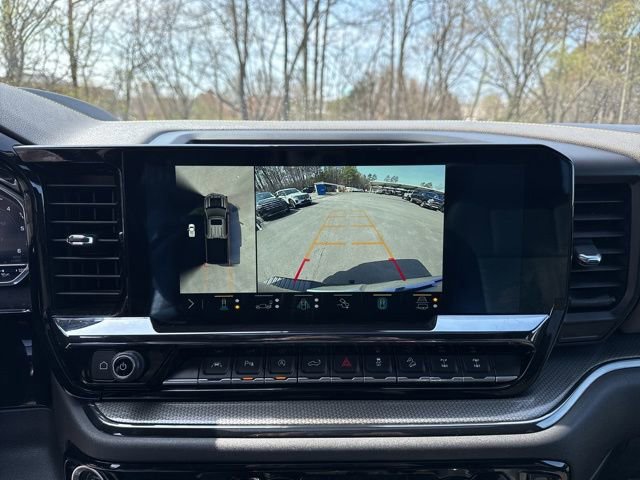 Used 2022 Chevrolet Silverado 1500 ZR2 w/ Technology Package image 18