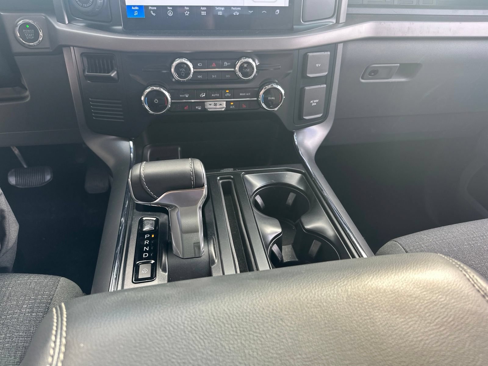 Certified 2025 Ford F150 Lightning XLT AWD/4WD image 26