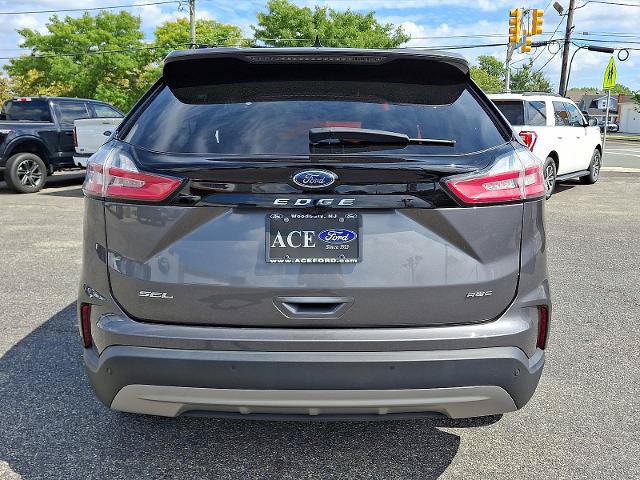 Certified 2023 Ford Edge SEL w/ Convenience Package AWD/4WD image 5