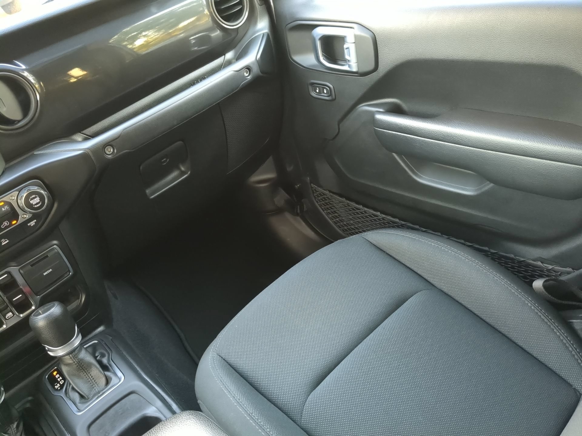 Used 2022 Jeep Gladiator Sport AWD/4WD image 50