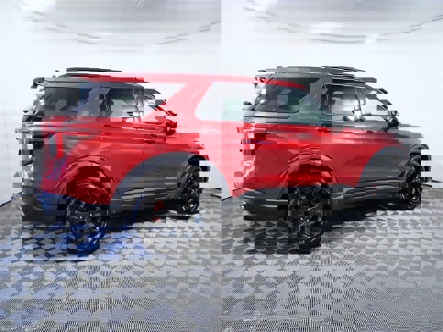 Certified 2023 Ford Explorer ST w/ Equipment Group 401A image 8