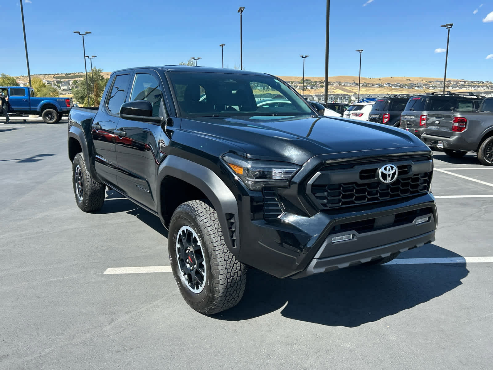 Used 2025 Toyota Tacoma TRD Off-Road image 14