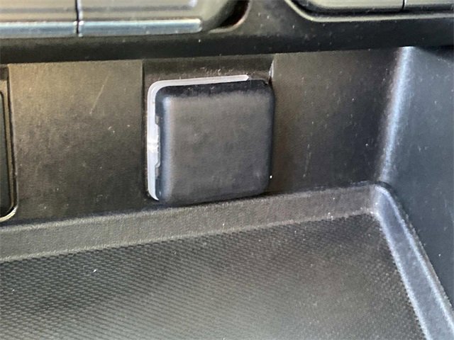 Used 2023 Chevrolet Suburban LT image 33