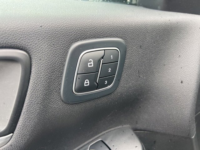 Certified 2023 Ford Escape Platinum w/ Premium Technology Package image 8