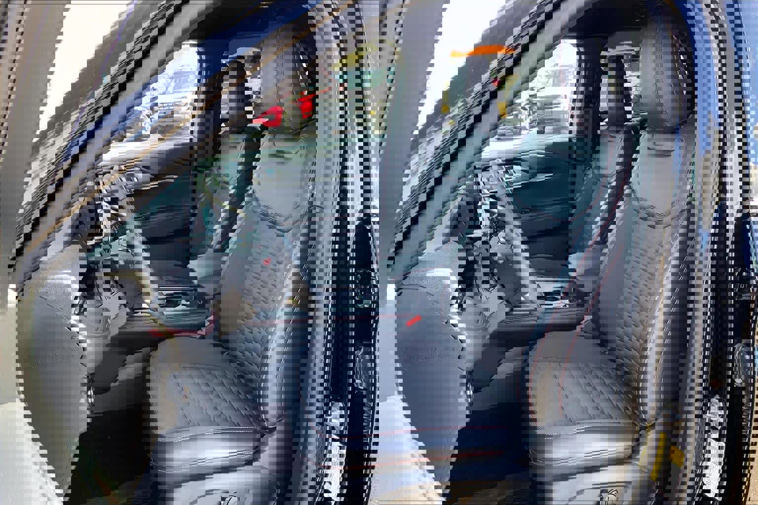 Certified 2025 Ford Explorer ST-Line w/ Premium Package image 10