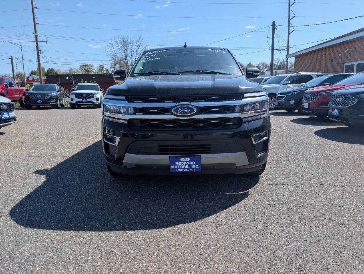 Certified 2024 Ford Expedition Limited AWD/4WD image 4