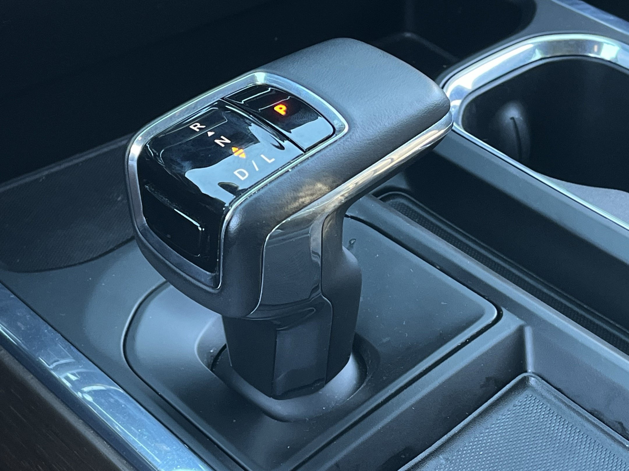 Used 2024 Chevrolet Silverado 1500 High Country w/ LPO, Dark Essentials Package AWD/4WD image 19