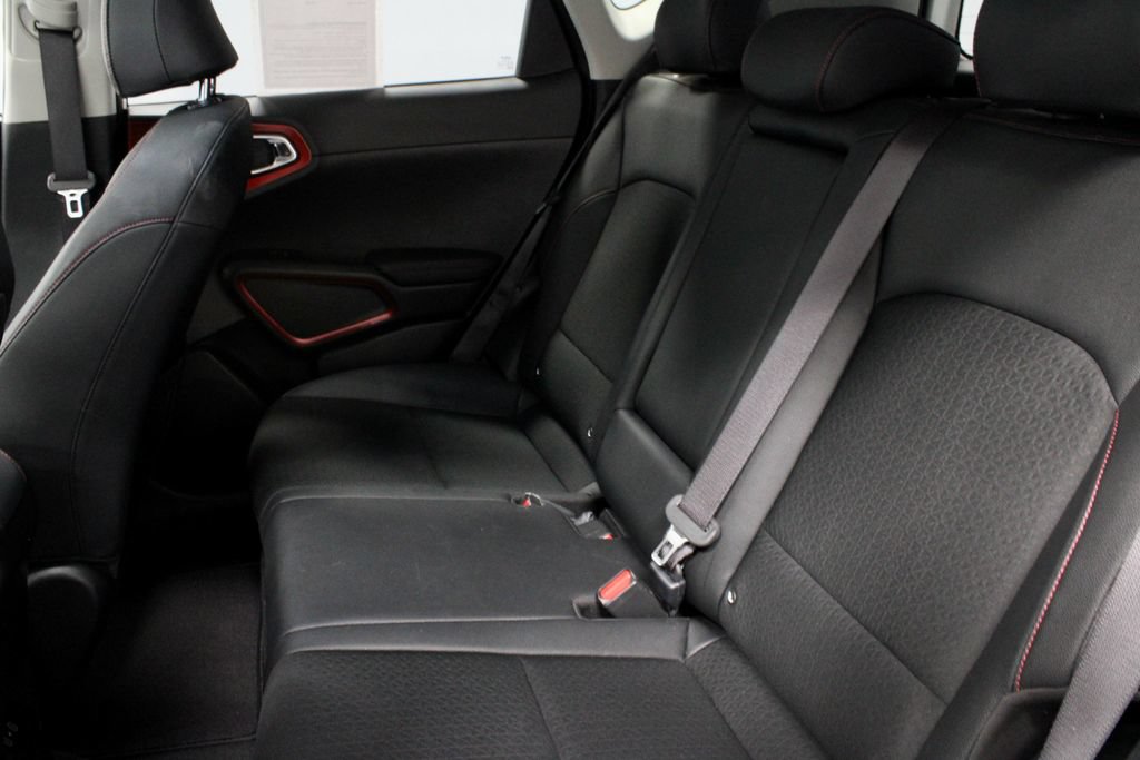 Used 2023 Kia Soul GT-Line FWD image 22