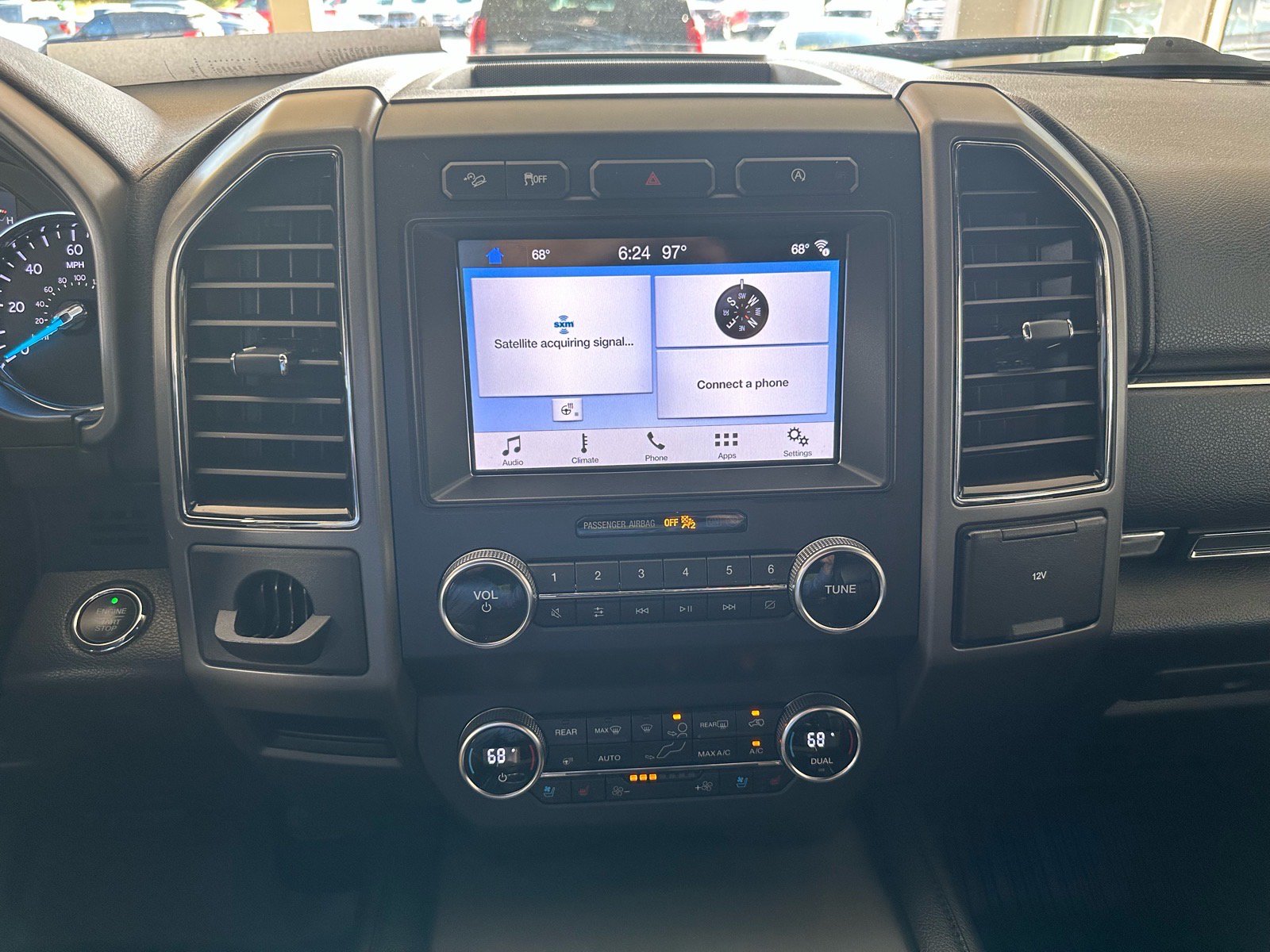 Certified 2019 Ford Expedition XLT w/ Equipment Group 202A AWD/4WD image 37