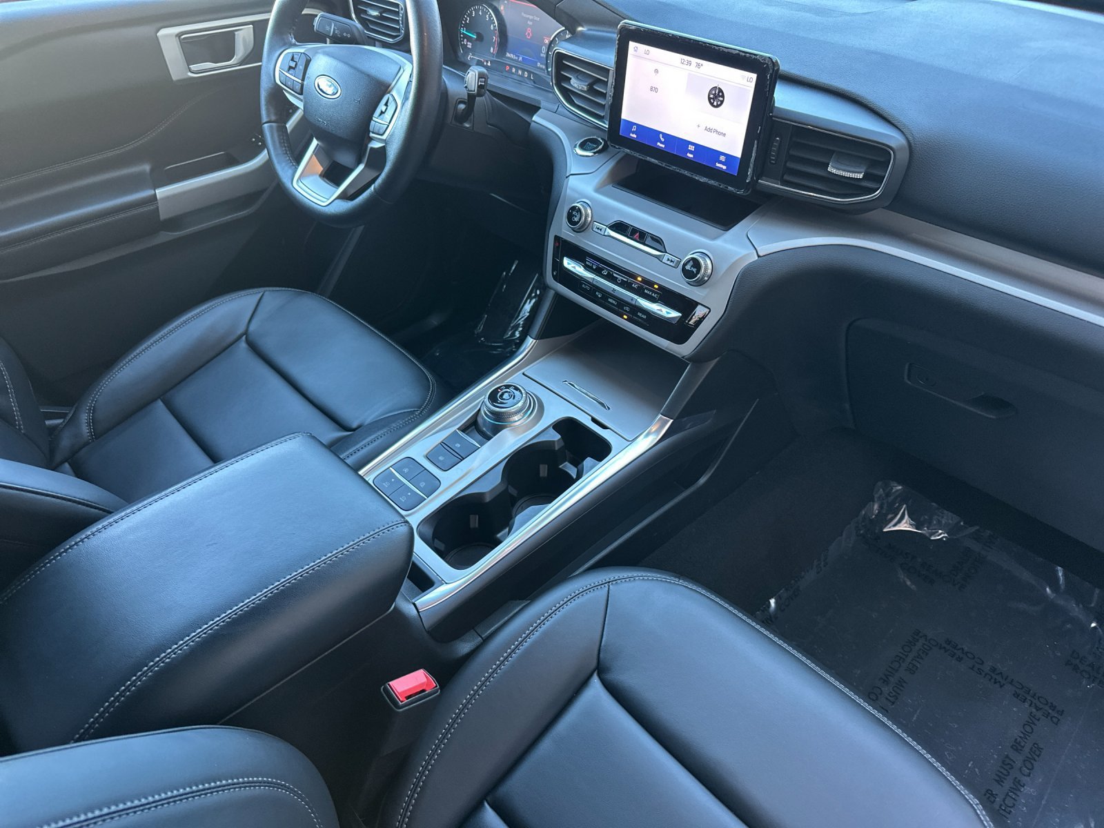 Certified 2023 Ford Explorer XLT w/ Equipment Group 202A RWD image 18