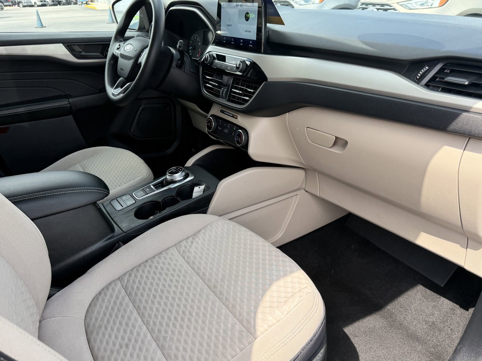 Certified 2022 Ford Escape SE FWD image 12