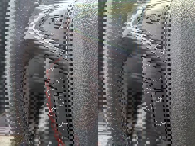 Certified 2022 Ford Edge ST-Line image 16