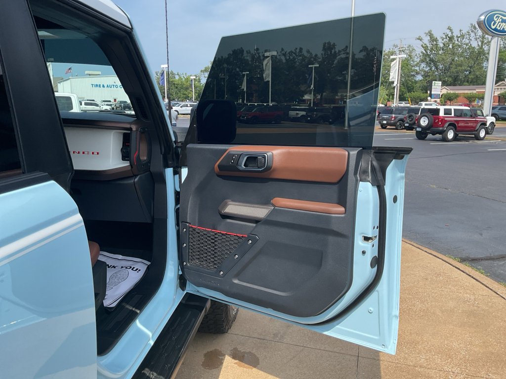 Certified 2023 Ford Bronco Heritage Edition AWD/4WD image 19