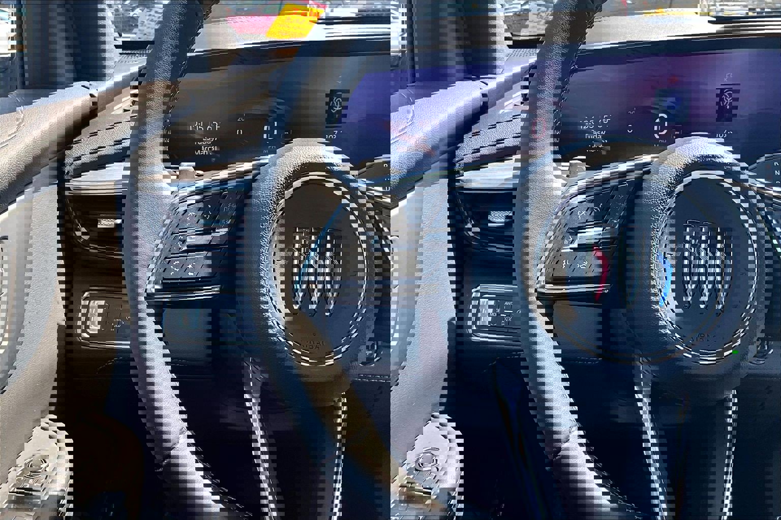 Used 2026 Buick Enclave Preferred AWD/4WD image 18