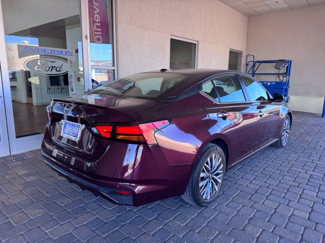 Used 2025 Nissan Altima 2.5 SV FWD image 5