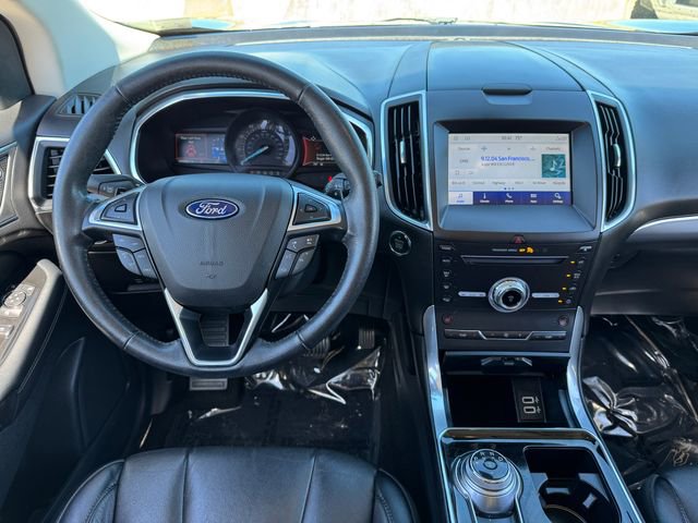 Certified 2019 Ford Edge Titanium w/ Class II Trailer Tow Package AWD/4WD image 4