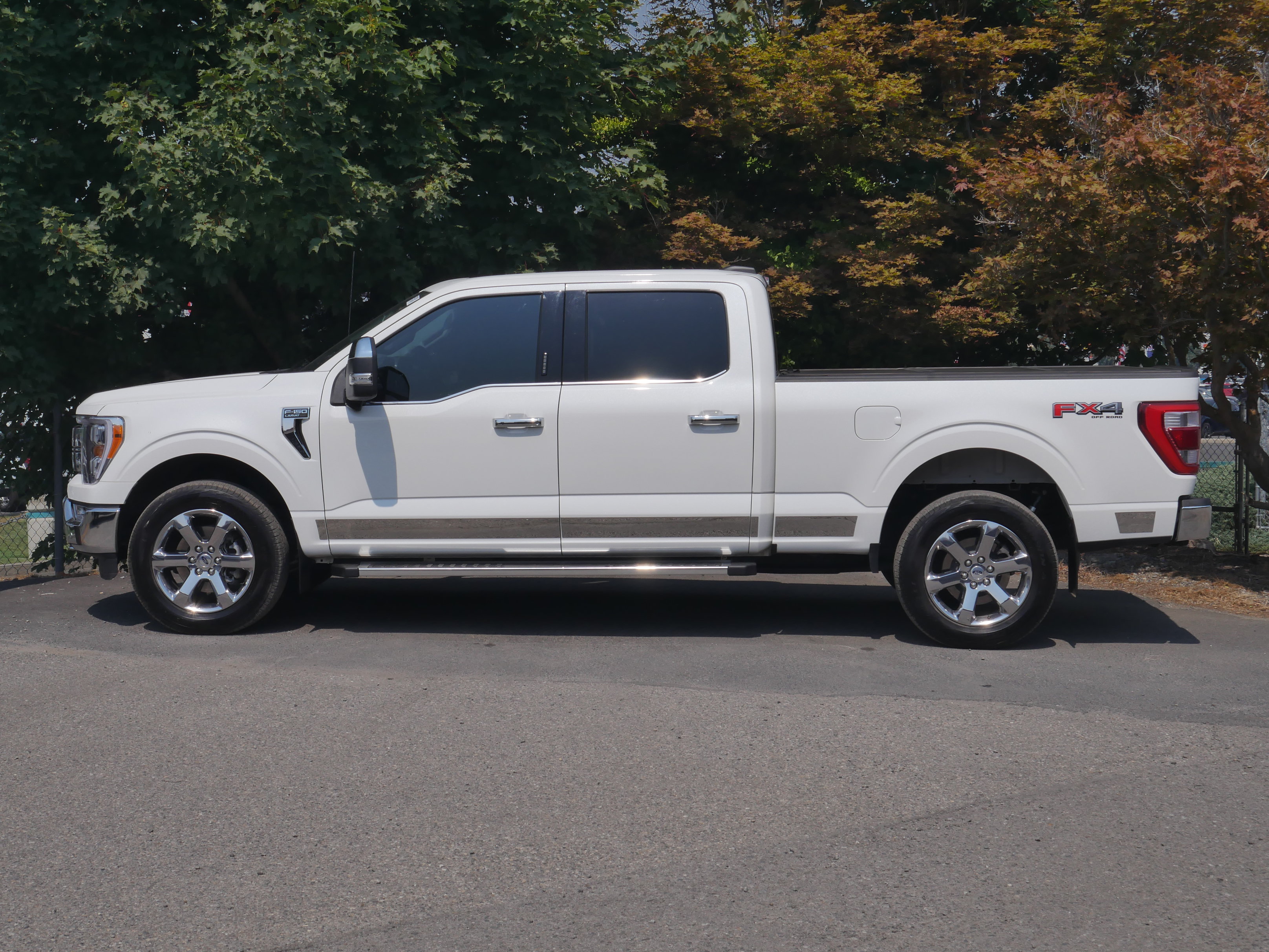 Certified 2023 Ford F150 Lariat w/ Max Trailer Tow Package AWD/4WD image 19