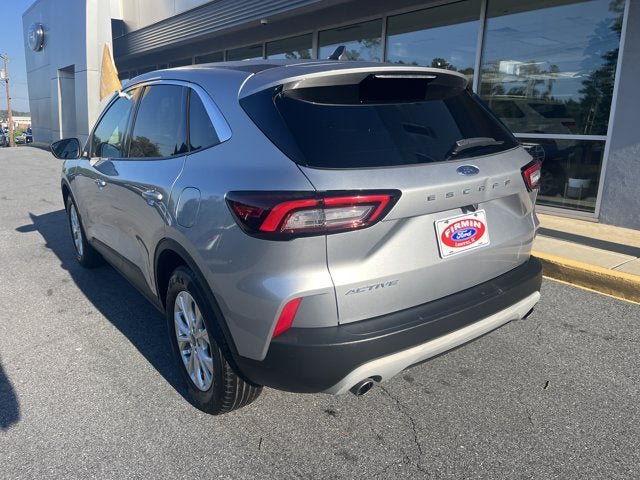 Certified 2023 Ford Escape Active FWD image 8