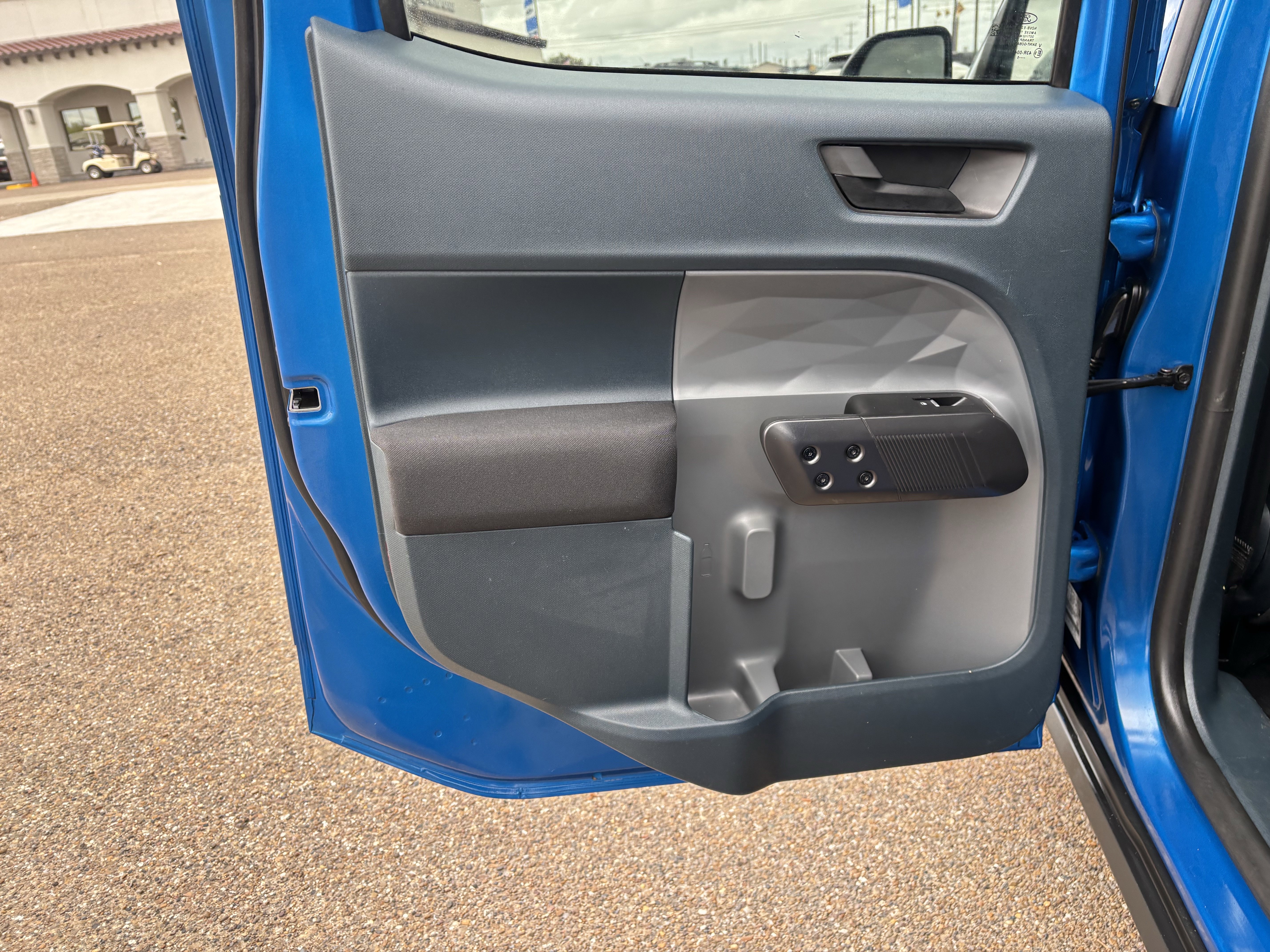 Certified 2025 Ford Maverick XL FWD image 10