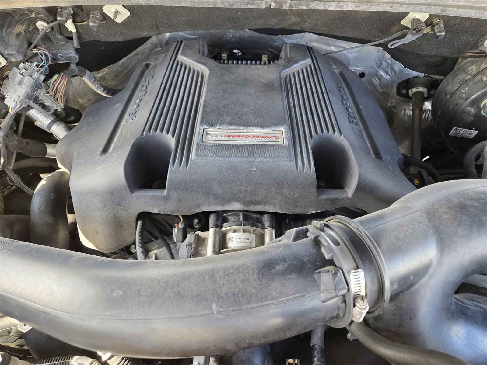 Certified 2018 Ford F150 Raptor w/ Equipment Group 802A Luxury image 30