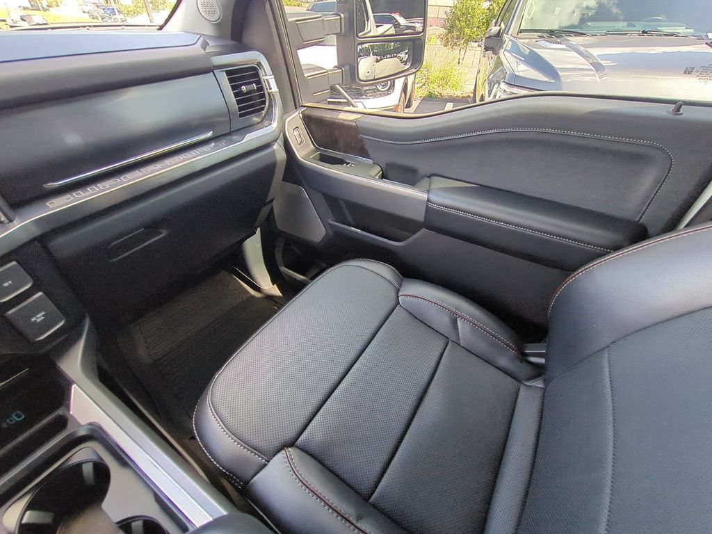 Certified 2024 Ford F250 Lariat w/ Lariat Ultimate Package AWD/4WD image 21