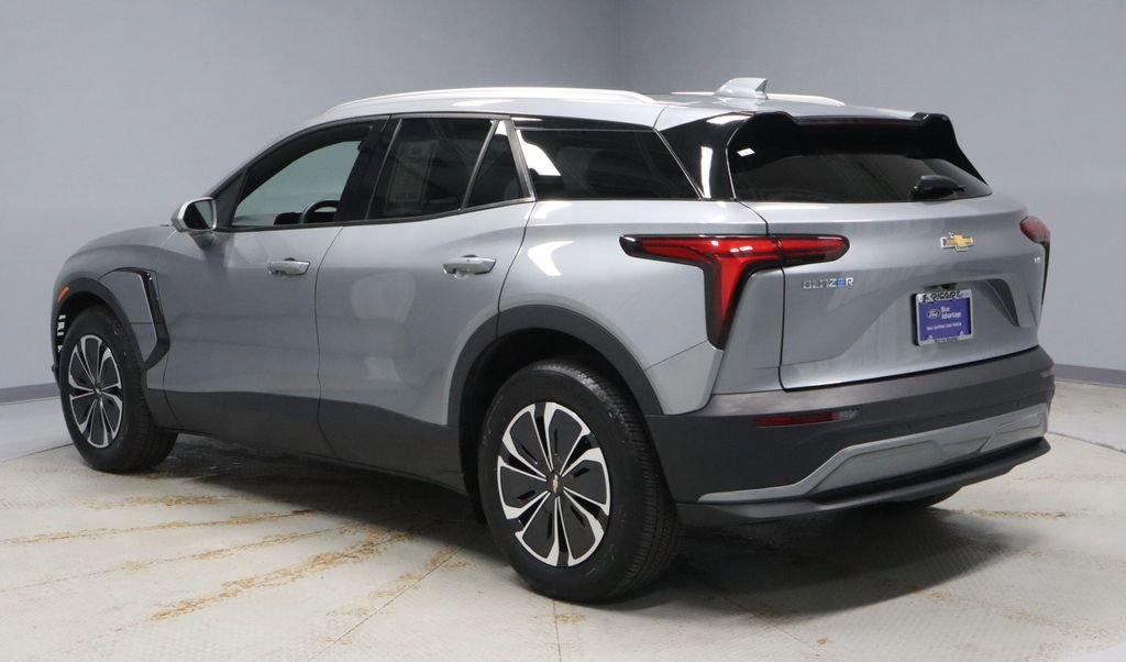 Used 2024 Chevrolet Blazer EV LT image 3