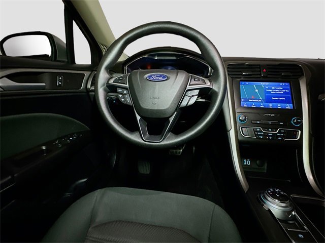 Certified 2020 Ford Fusion SE image 29