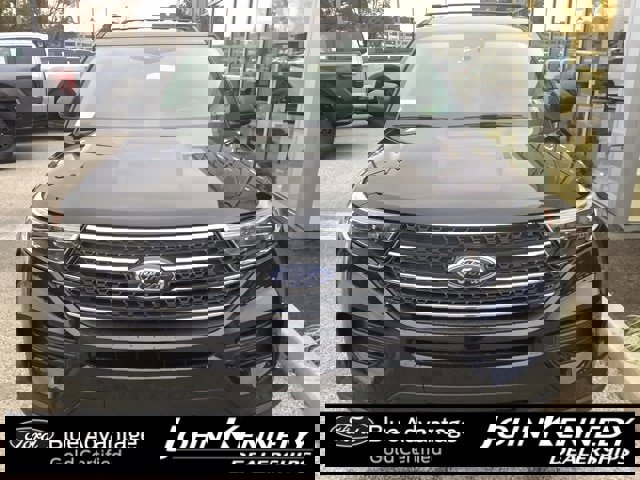 Certified 2022 Ford Explorer XLT w/ Class IV Trailer Tow Package image 9