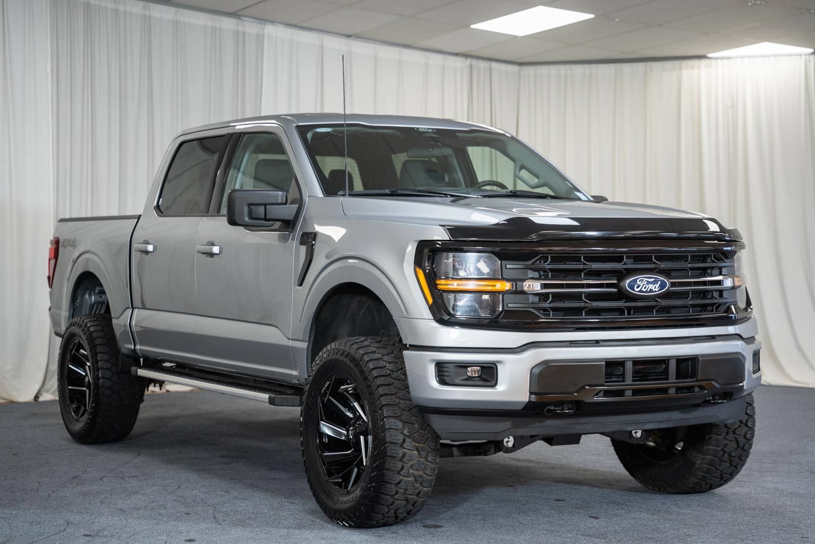 Certified 2025 Ford F150 XLT w/ Equipment Group 301A Standard AWD/4WD image 1